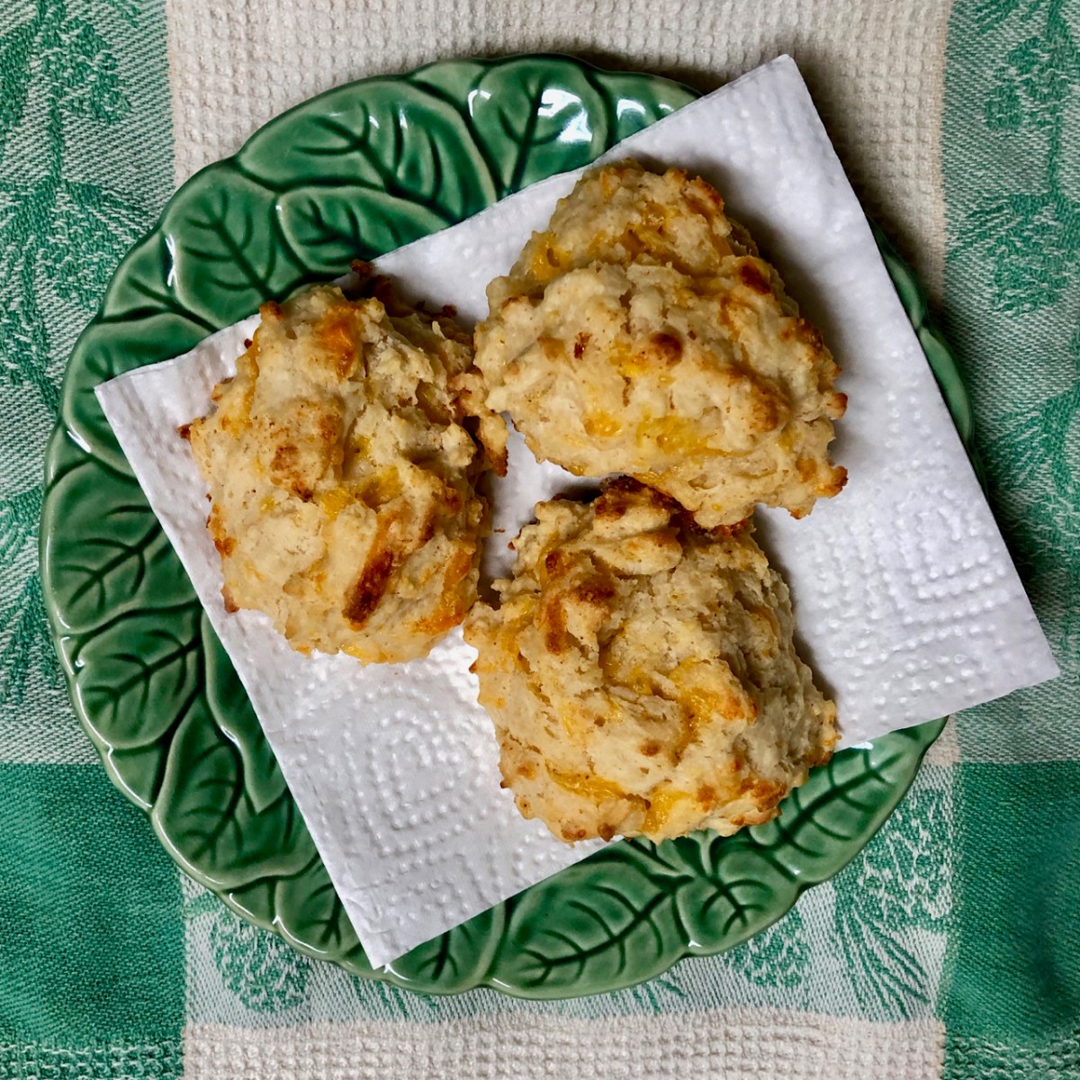 Lynne’s Cheese Biscuits